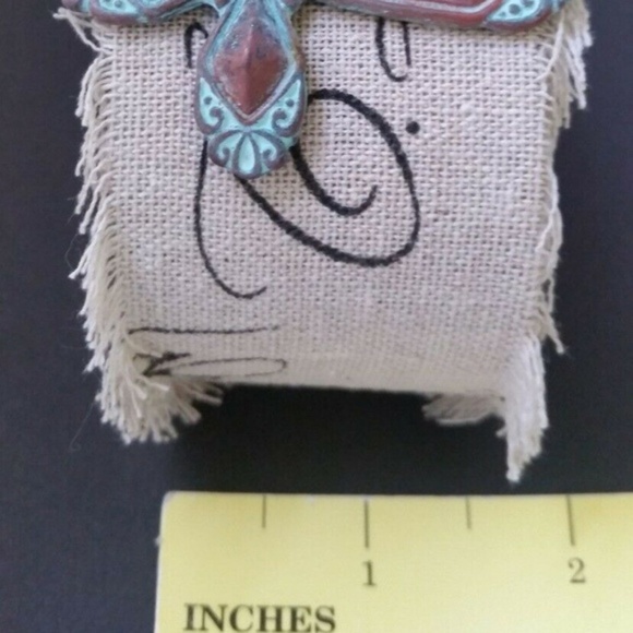 Last One! Western Cuff Bracelet - Picture 7 of 7